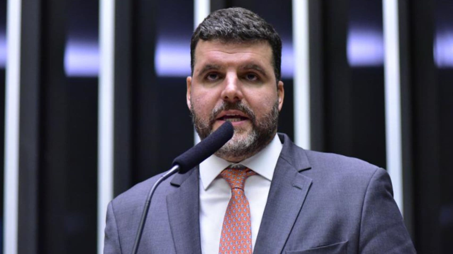 Pedro Lupion discursa na Câmara dos Deputados