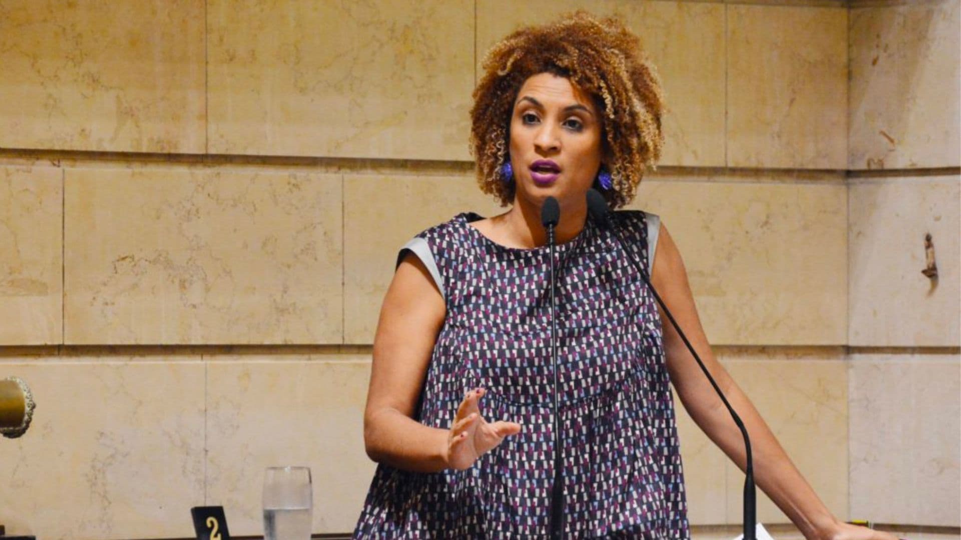 Marielle Francos discursando