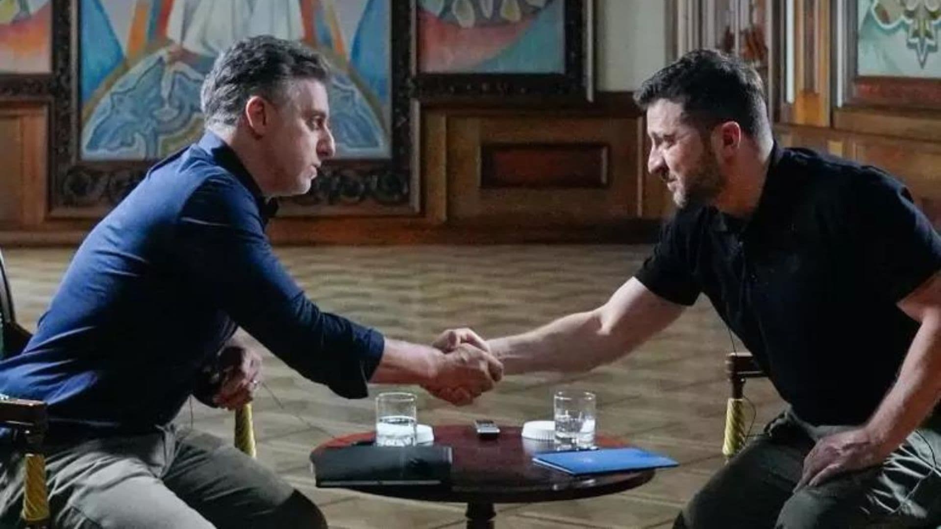 O presidente da Ucrânia Volodomyr Zelenski e o apresentador de TV Luciano Huck.