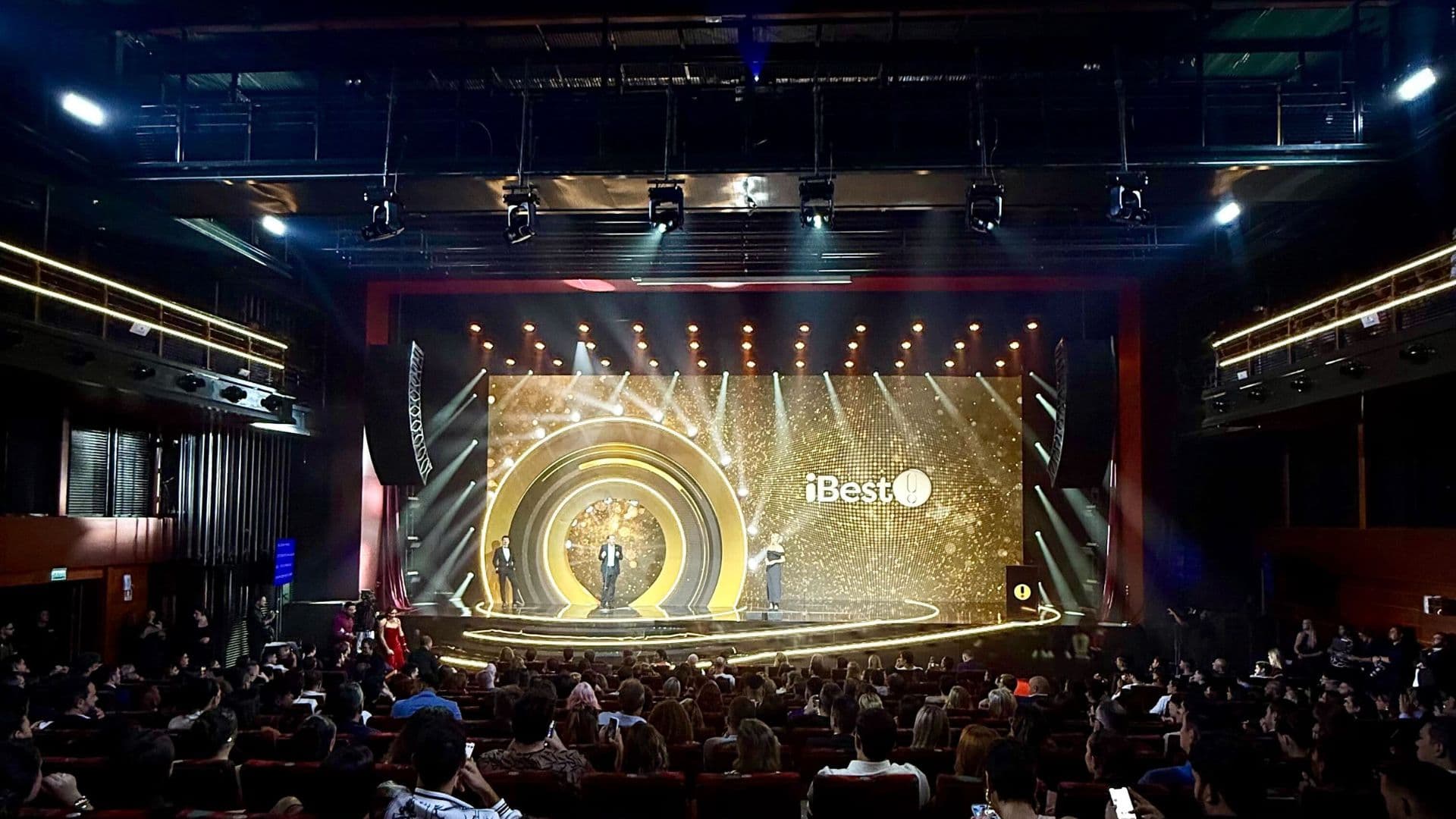 Brasil Paralelo vence iBest como melhor canal de opinião