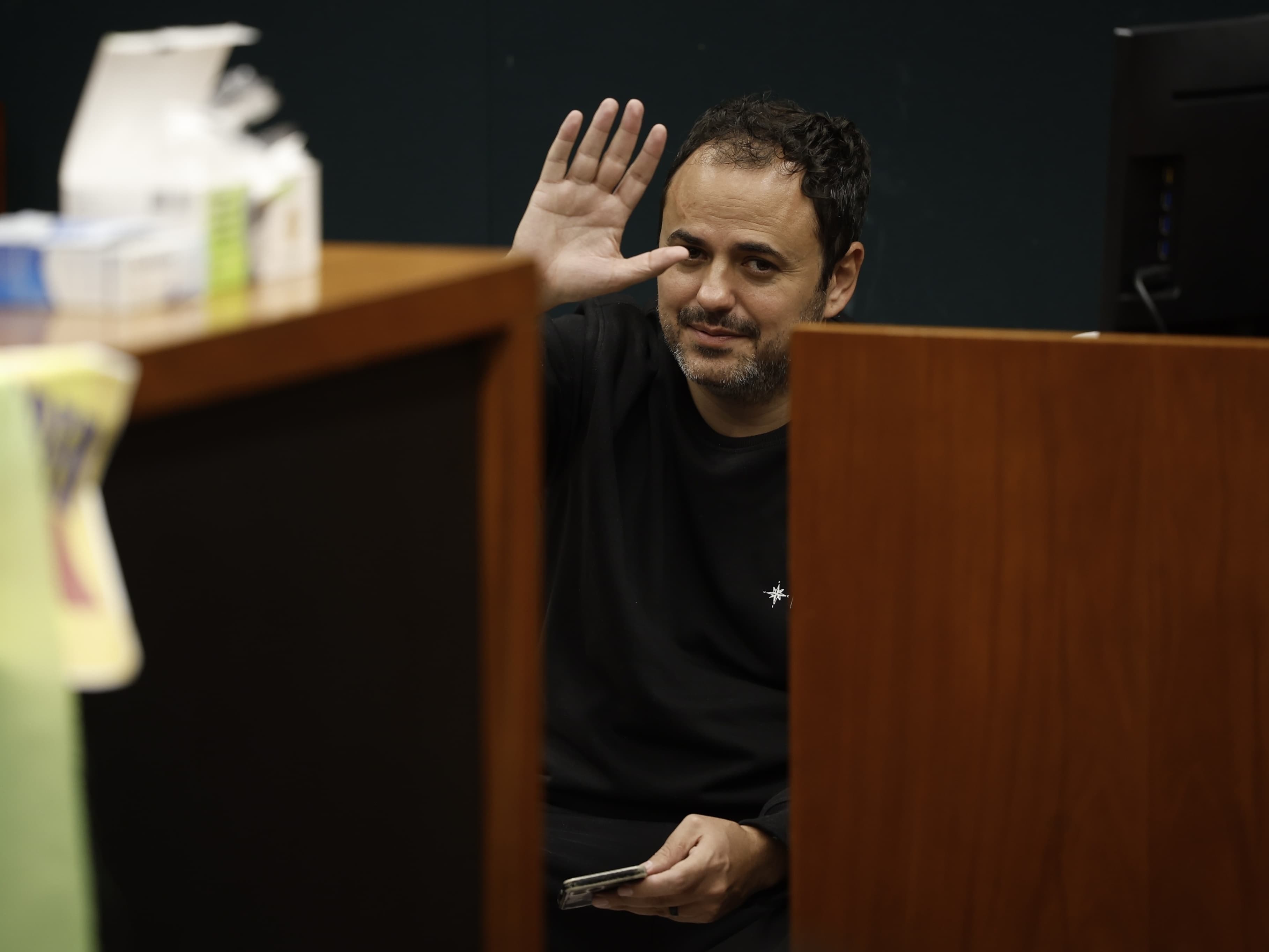 Glauber Braga desafia Lira: 'Terá que me matar' para me calar