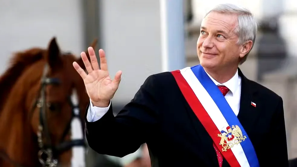 Kast manda construir "barreiras físicas" com a fronteira da Bolívia
