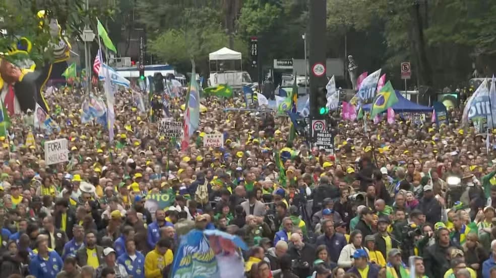 manifestações acontecem em 12 capitais
