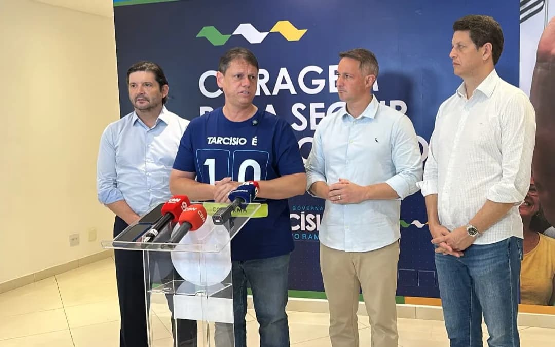 Ricardo Salles abandona candidatura para evitar vitória de candidatas do Lula