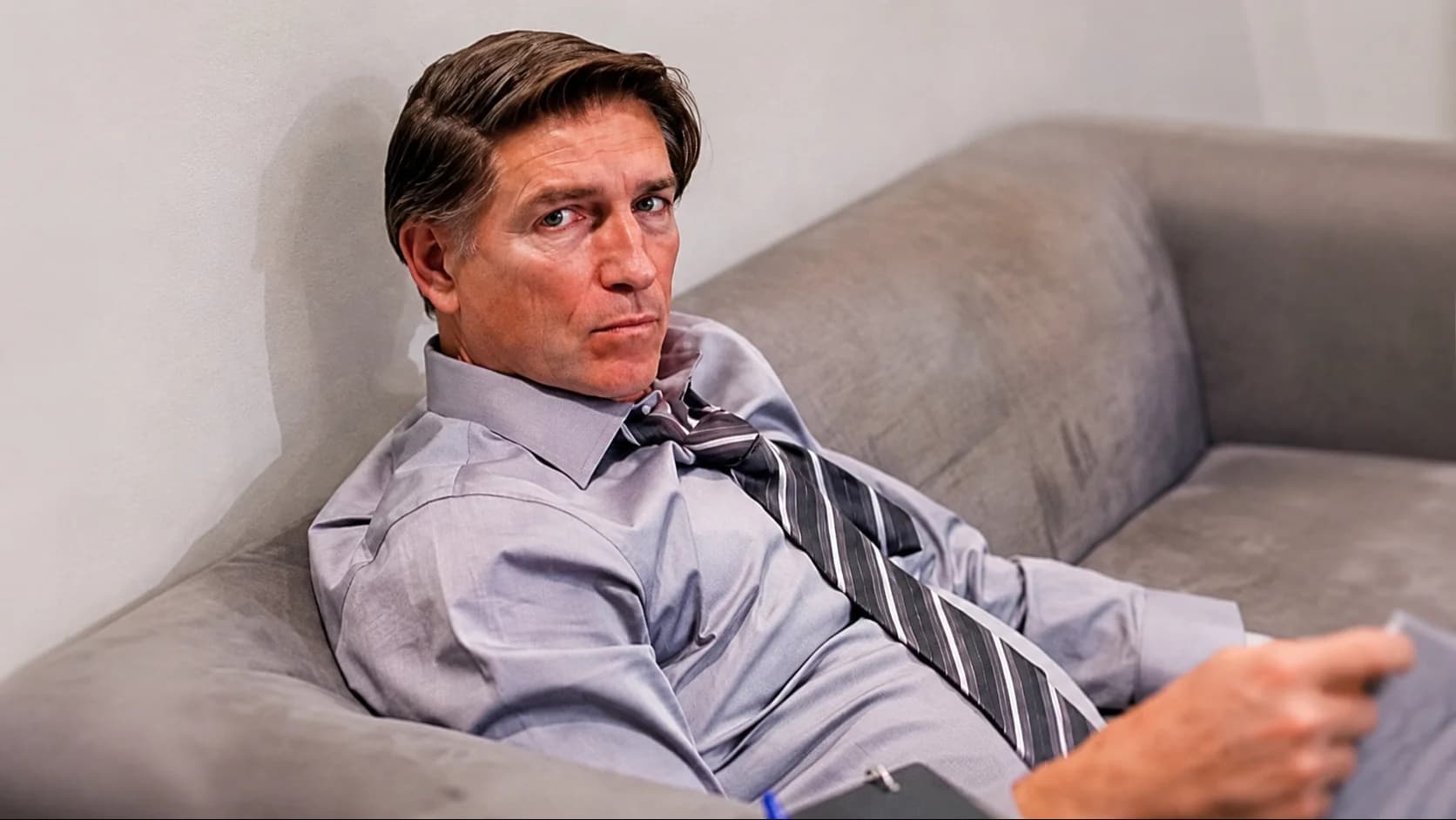 Jim Caeviezel interpretando Jair Bolsonaro, filme Dark Horse ganha registro de obra estrangeira