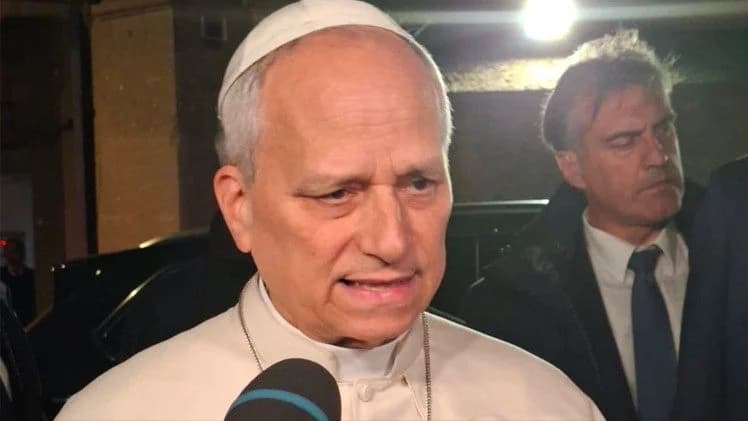 Papa Leão XIV criticando Trump