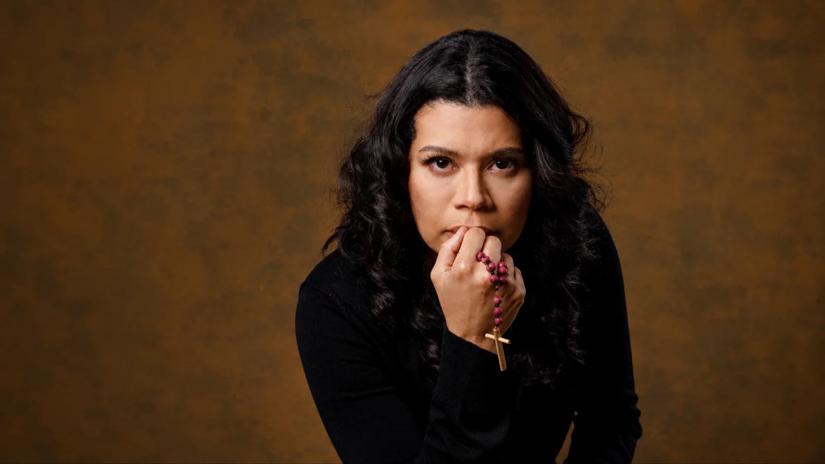 Ana Paula Maia, autora que foge das pautas woke e faz sucesso na Europa