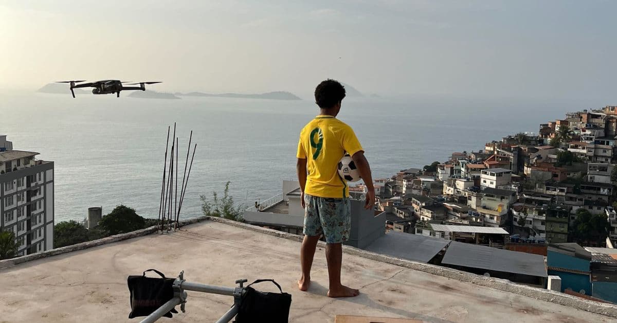 Brasil Paralelo libera vídeo misterioso sobre futebol