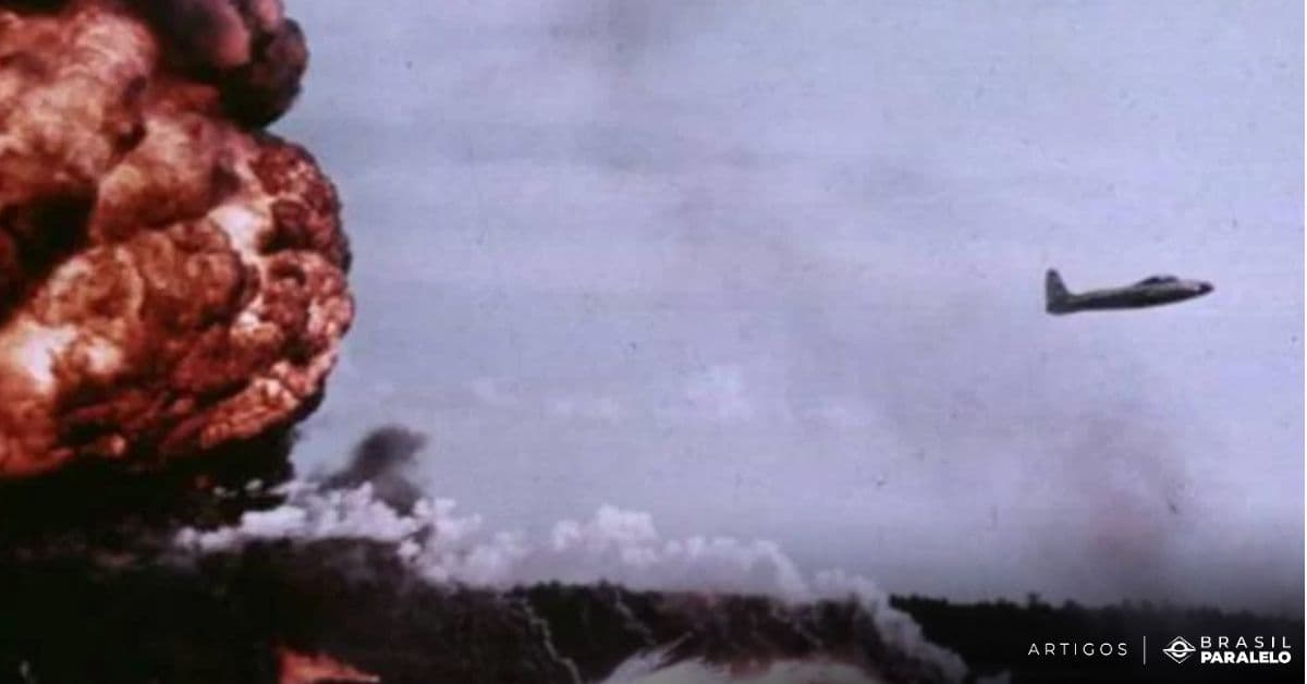 o que é bomba de Napalm