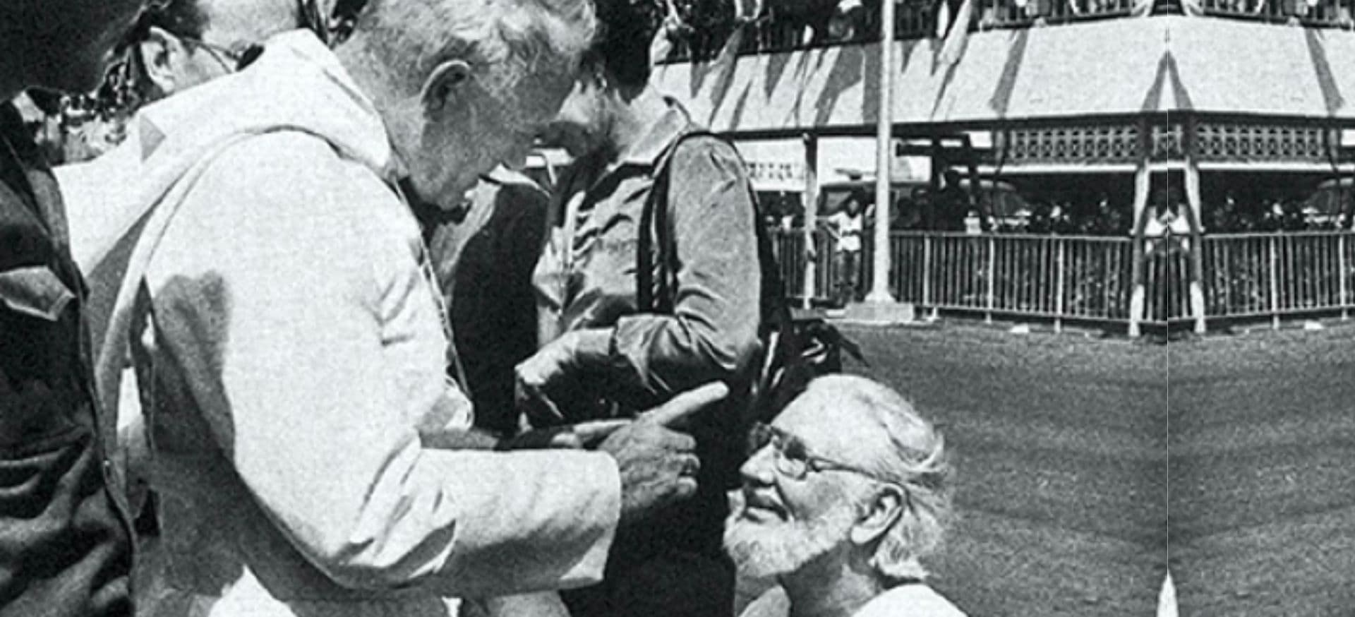 Papa João Paulo II repreendendo Ernesto Cardenal