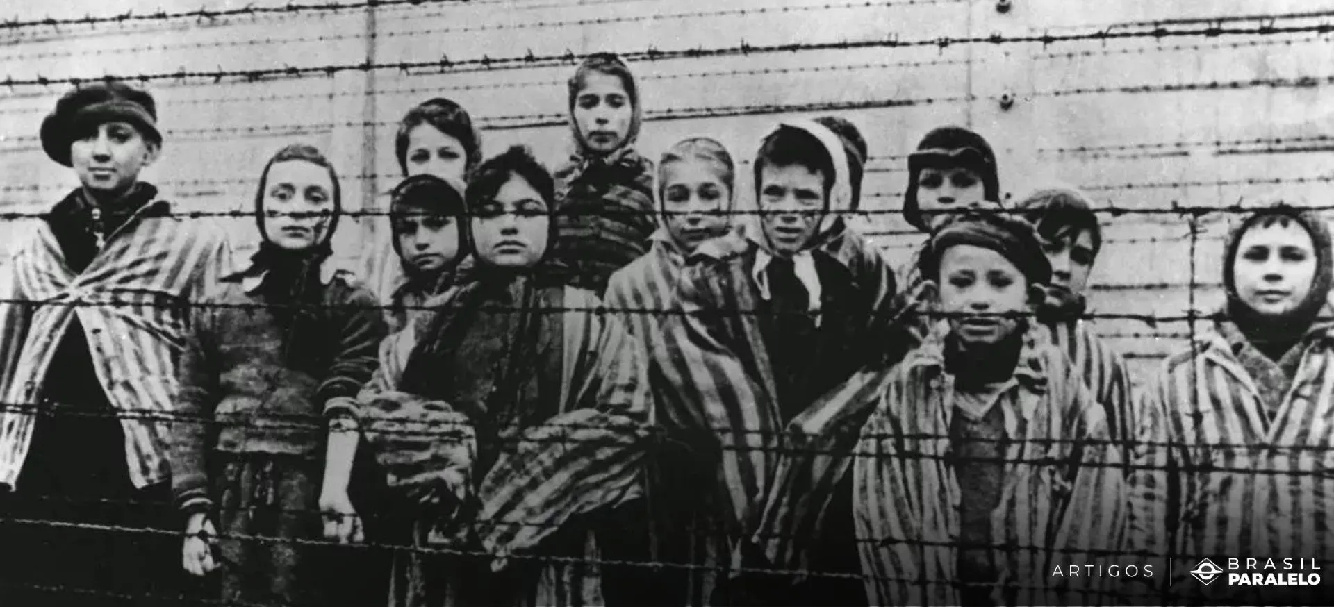 por que hitler perseguia os judeus