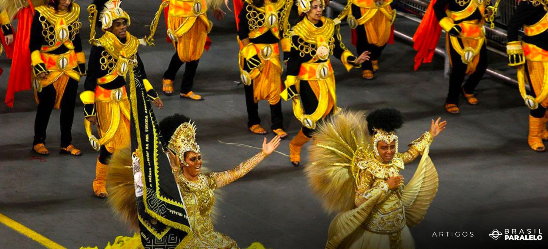 Escolas de Samba em desfile