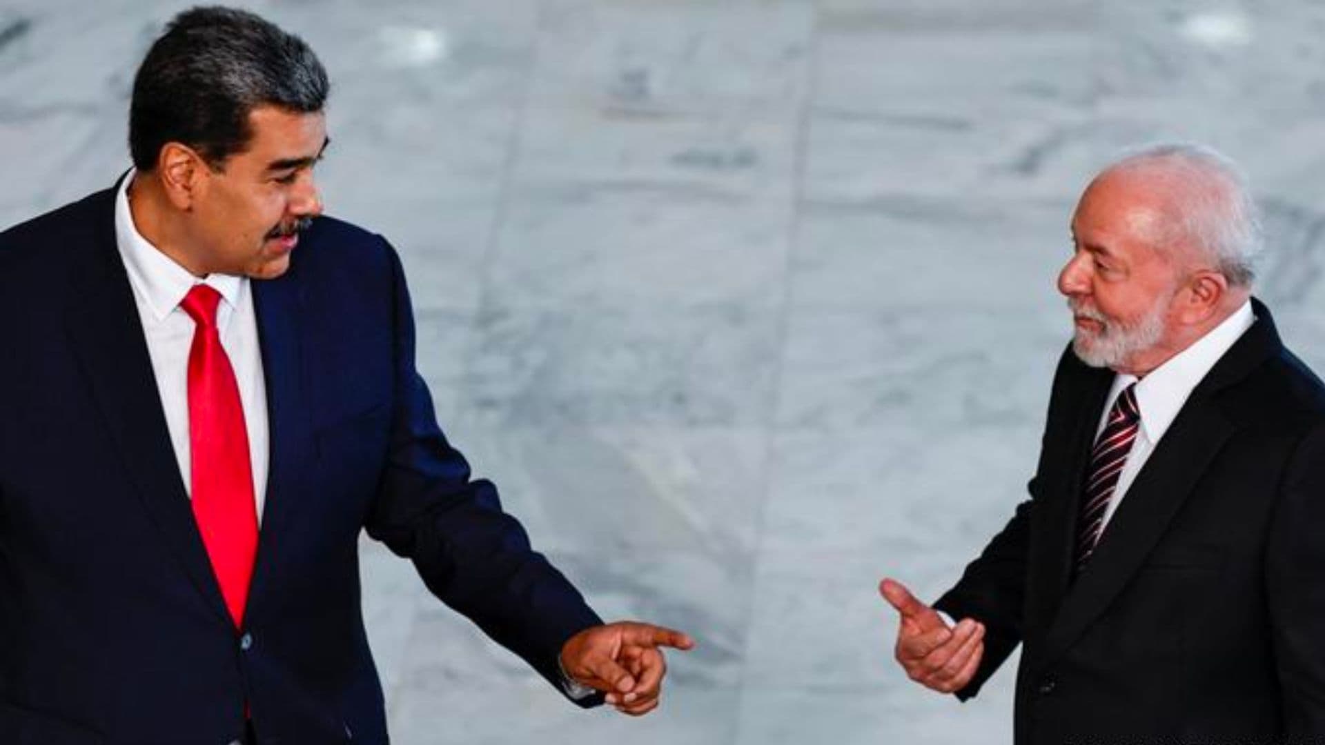 Nicolás Maduro e Lula em foto oficial.