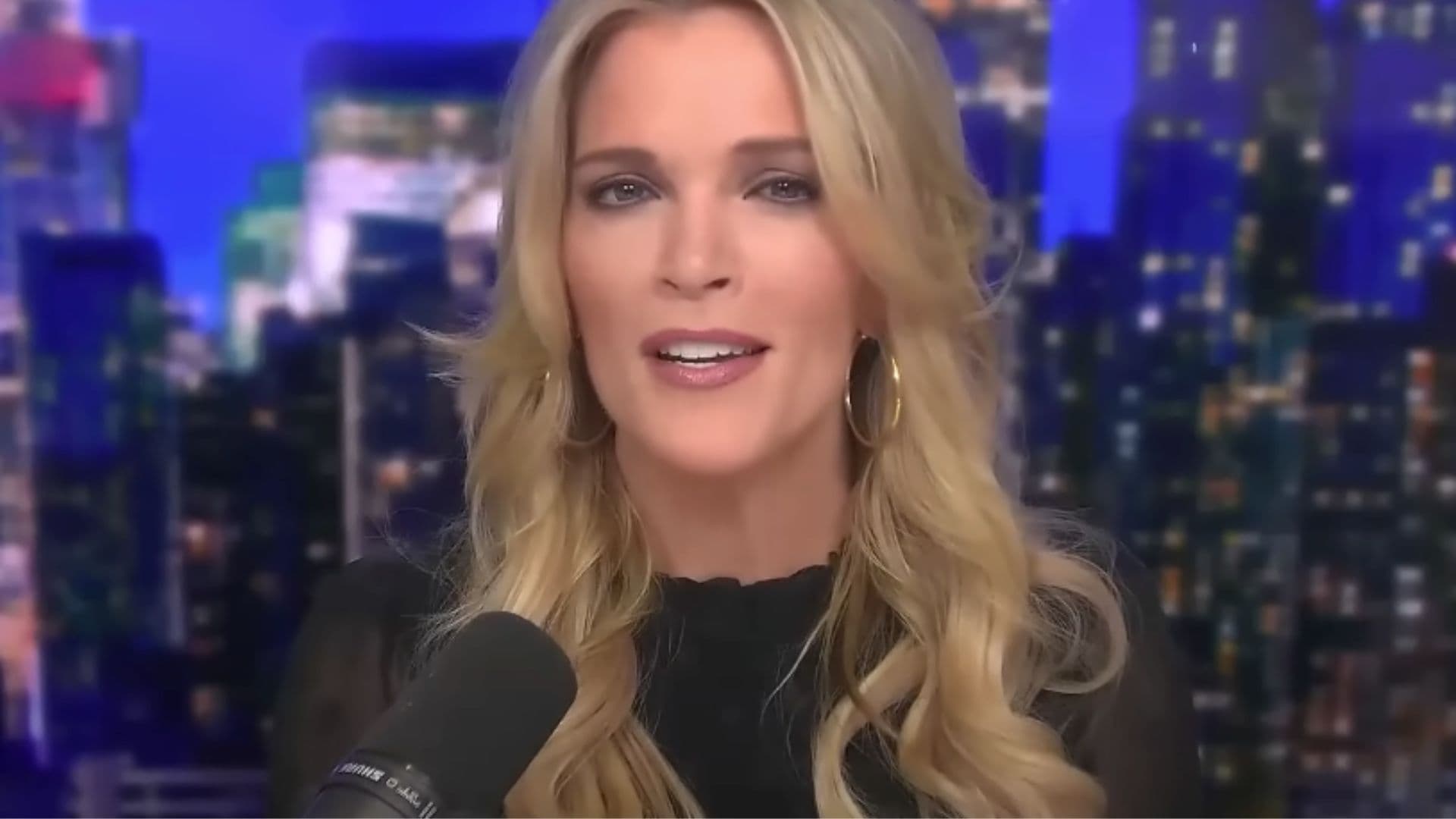 Megyn Kelly apresentando seu programa.