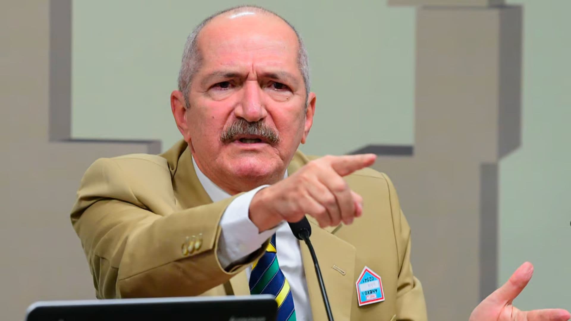 Aldo Rebelo na CPI das ONGs.