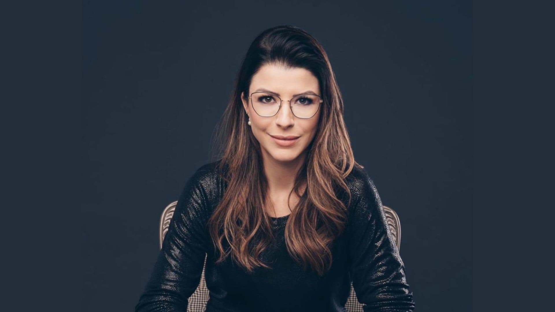 Veja Condena Doutrina Católica Sobre Filhos - Lara Brenner Responde