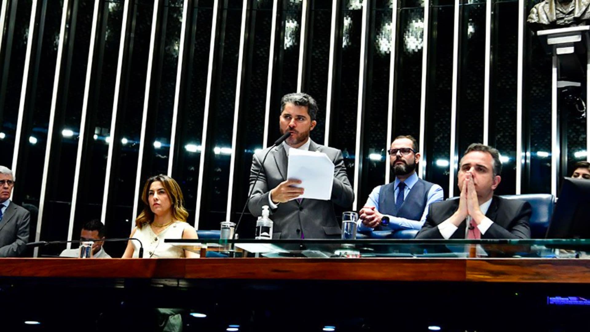 Relator Marcos Rogério defendeu a aprovação do projeto.