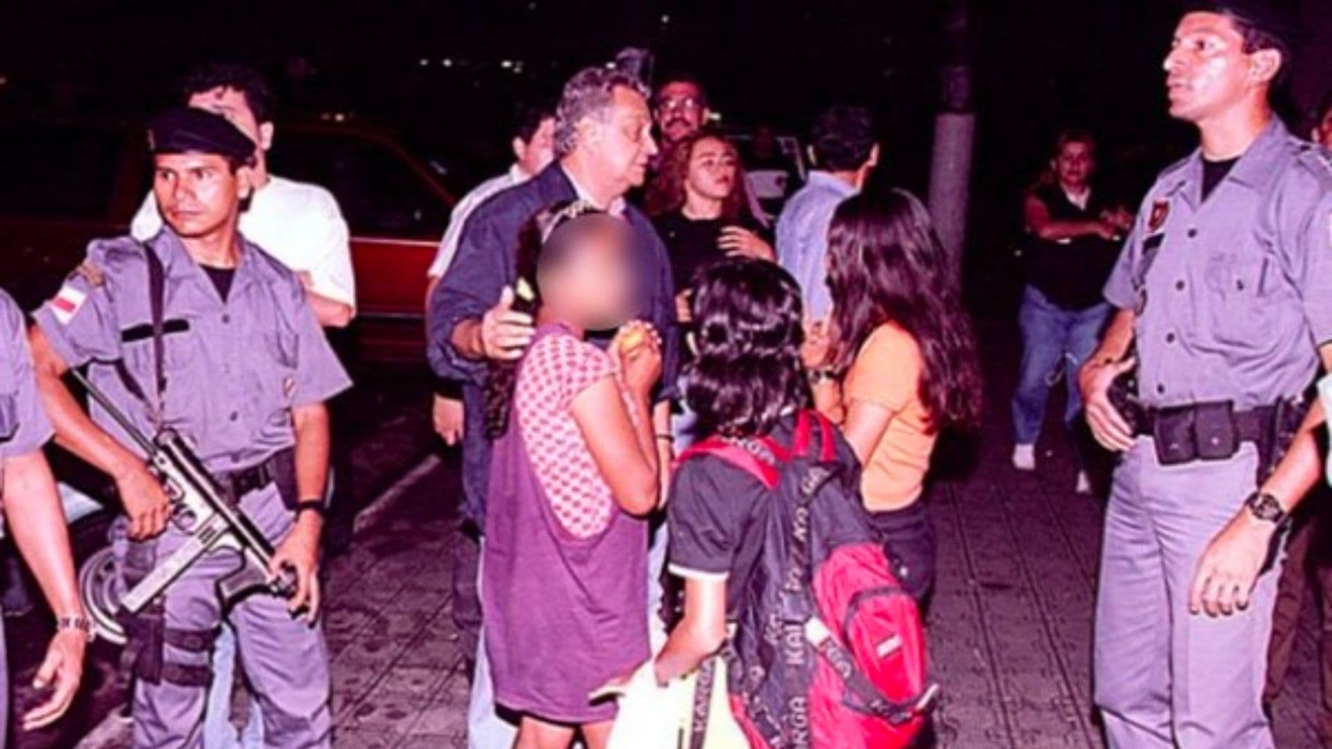 Operação para coibir exploração sexual infantil em Manaus, após reportagem, em 1997.