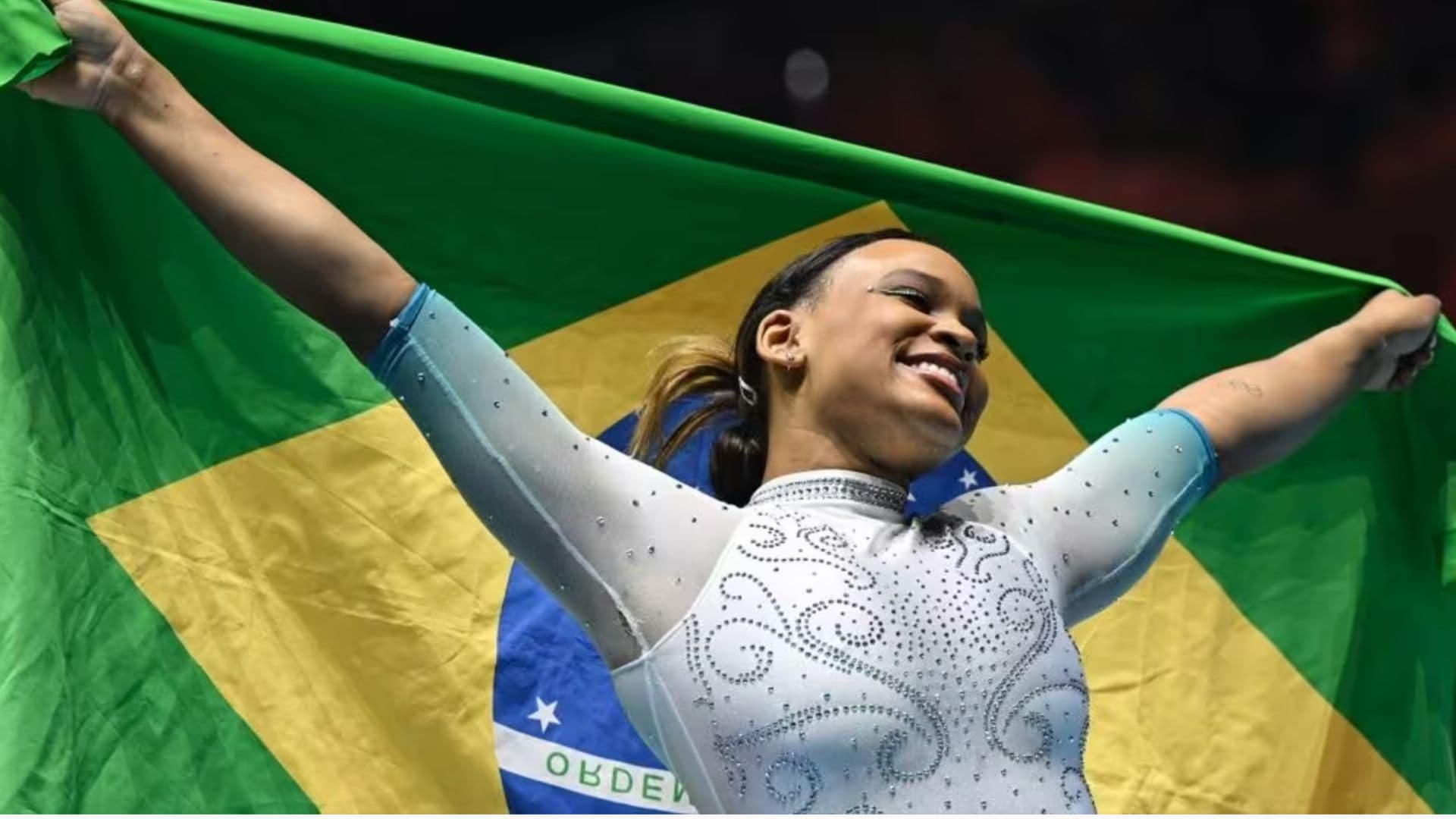 Rebeca Andrade Vence Medalhas de Ouro no Pan