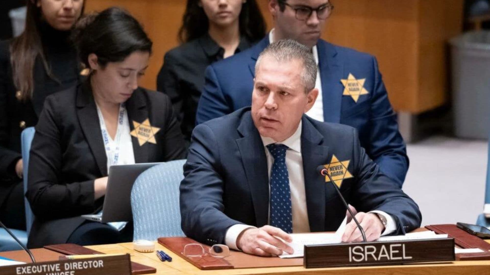 Embaixador de Israel Utiliza Estrela de Davi na ONU