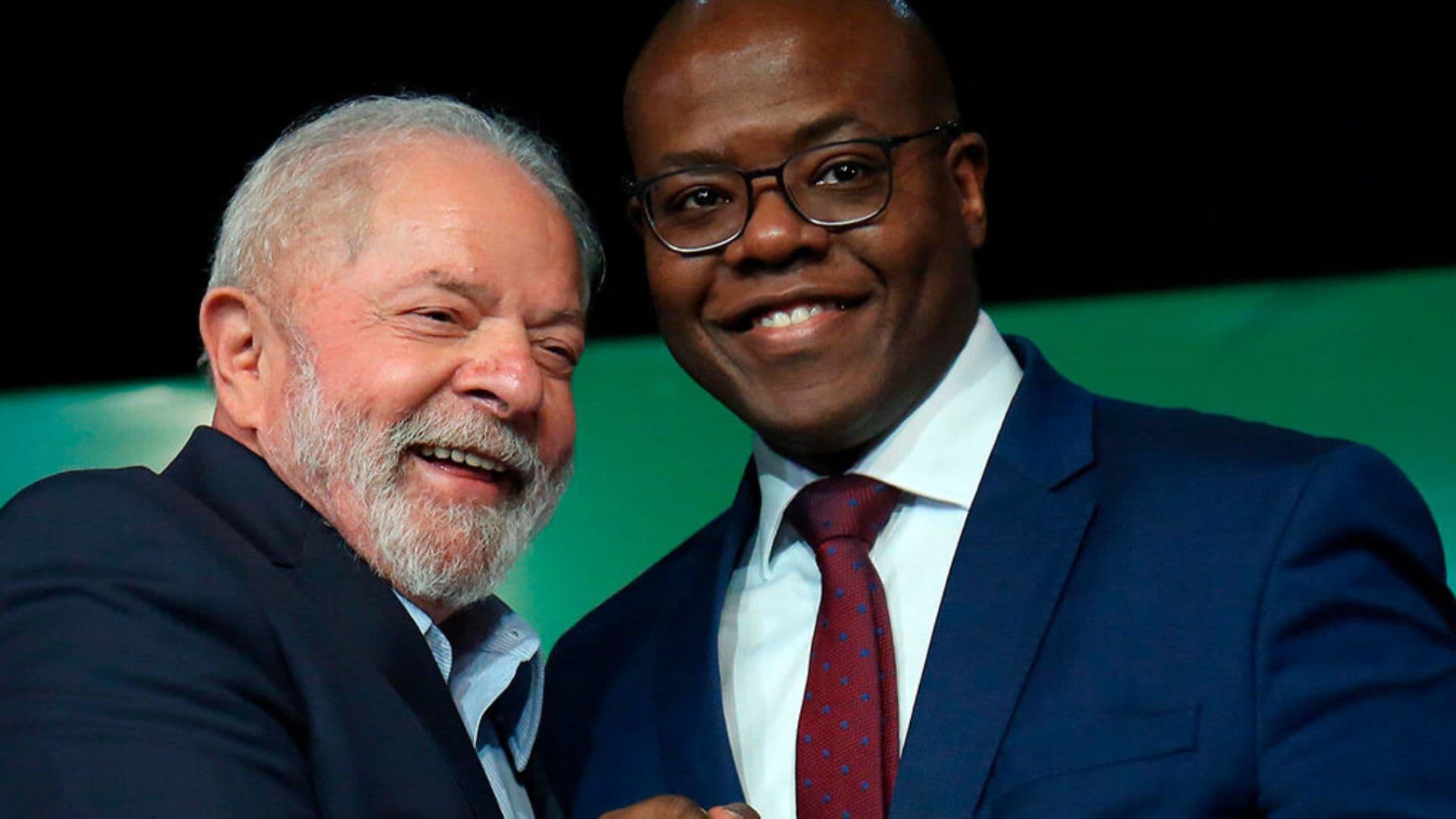 O presidente Lula e o ministro Silvio Almeida