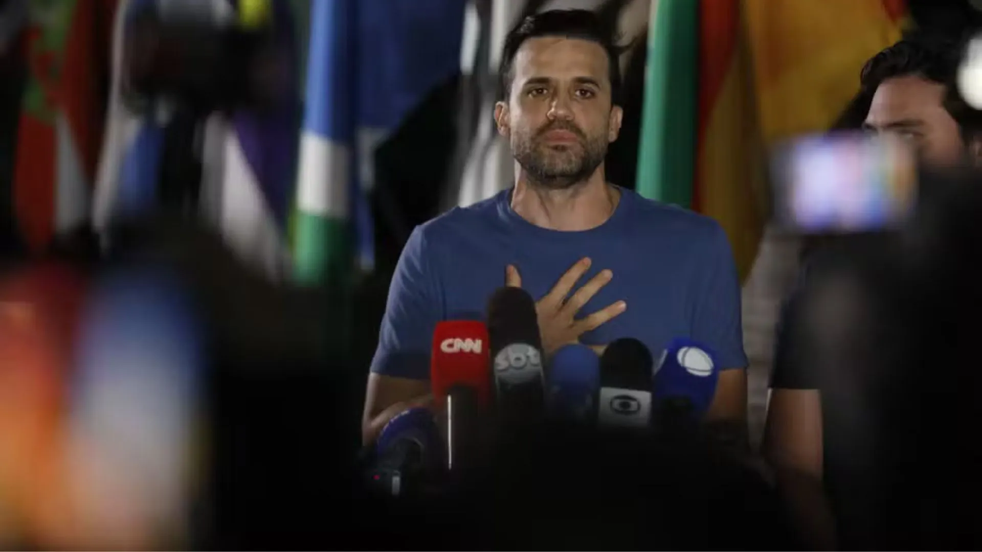 Pablo Marçal durante a coletiva.