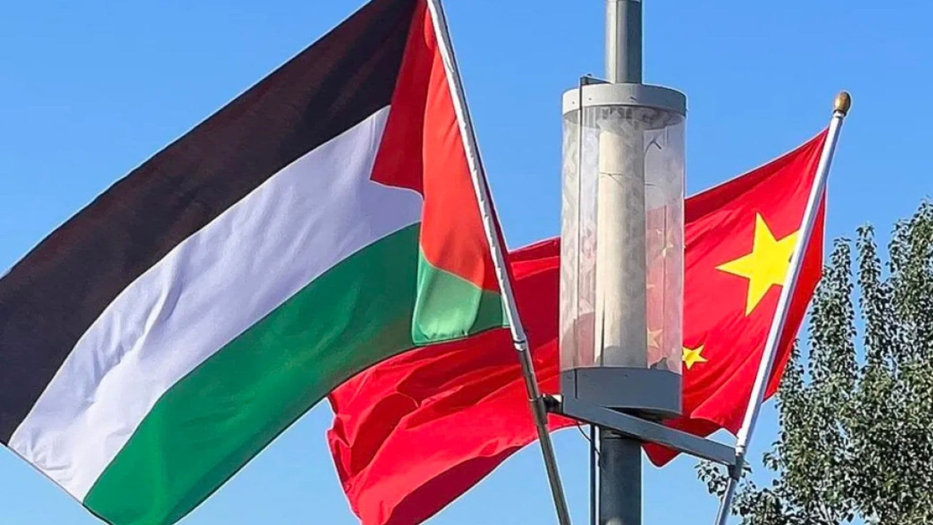 Os grupos palestinos Hamas e Fatah.