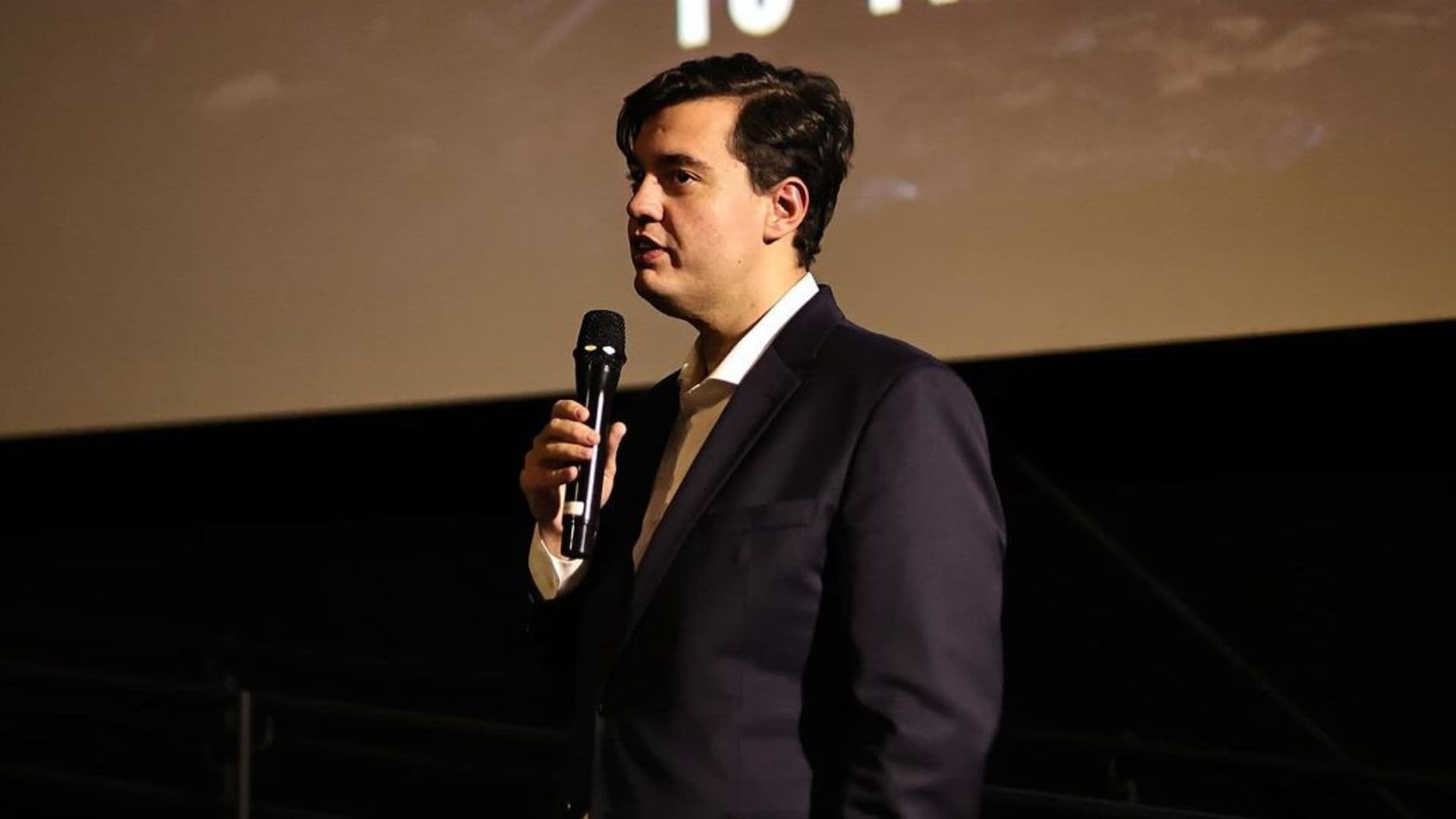 Lucas Ferrugem, CEO da Brasil Paralelo na estreia de From the River to the Sea.