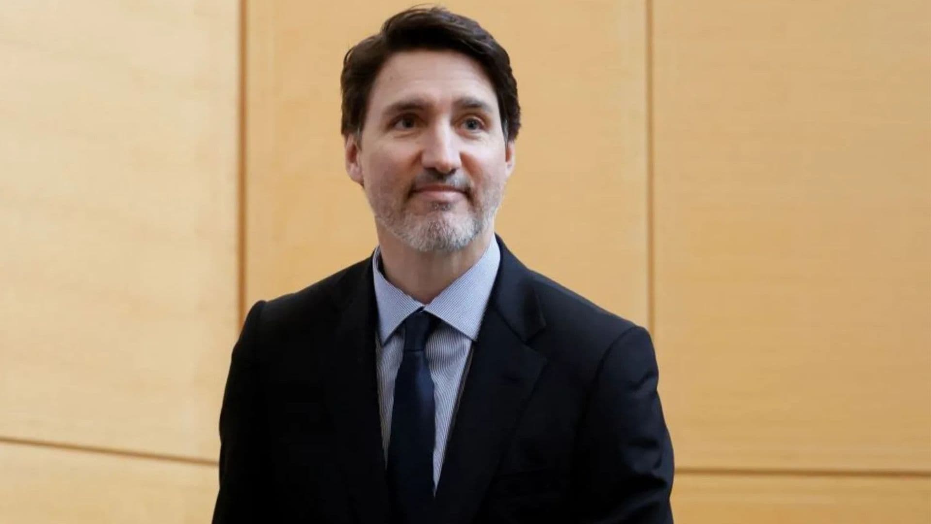 Os presidentes do México e do Canadá anunciaram relatiação de medias do presidente dos Estados Unidos