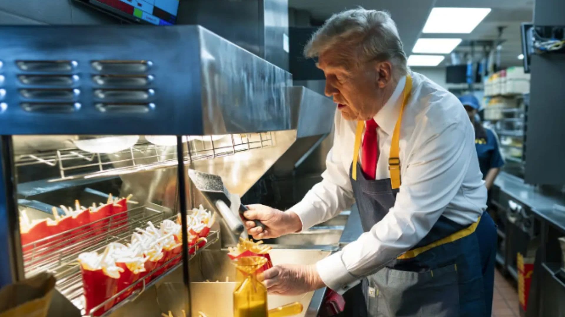 Mc Donald’s abandona políticas woke. Empresa ouviu ativista anti-woke Robby Starbuck há três dias de decidiu anunciar mudanças. Ele lidera uma campanha contra esse tipo de prática nas empresas americanas.