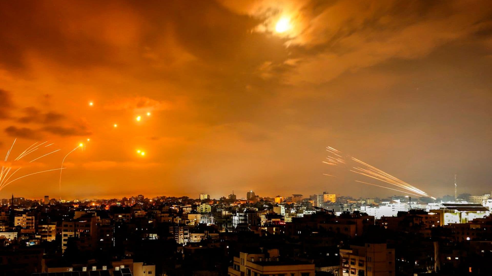 Hamas vai liberar reféns israelenses. Os terroristas concordaram com um cessar-fogo com Israel na noite de 15 de janeiro. Os detalhes serão divulgados em breve.