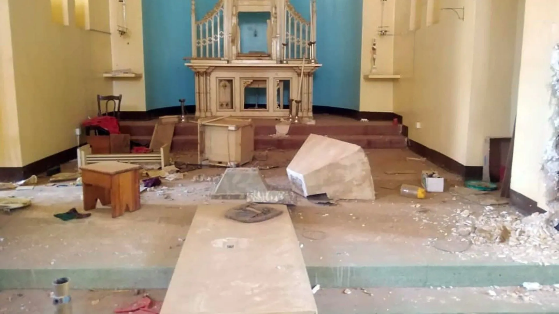 Igreja destruídas pelos rebeldes sudaneses em Omdurman.