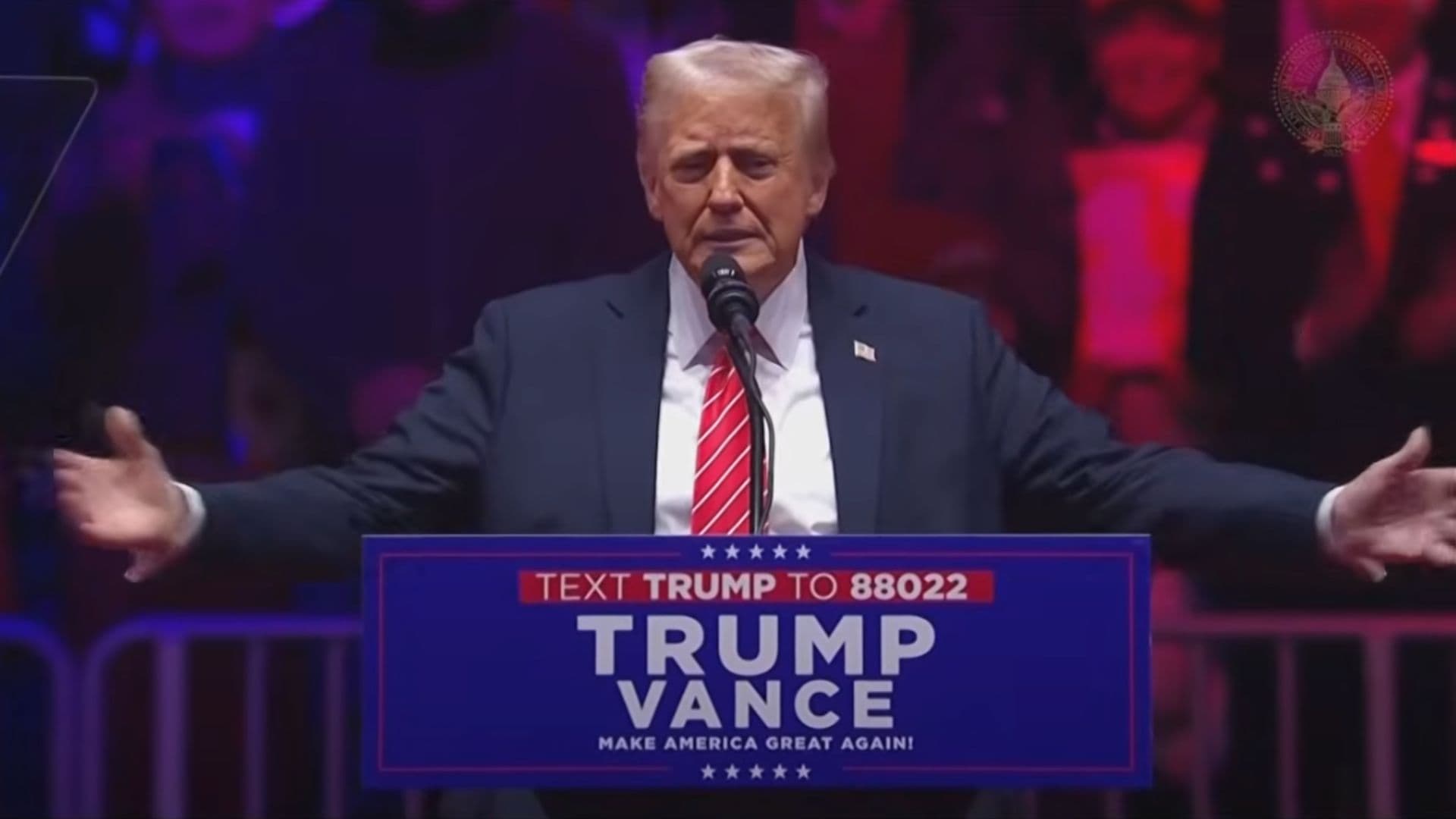 Posse de Trump será hoje, mas ontem ele falou a apoiadores, agradeceu a família, prometeu banir cultura woke e exaltou mercado americano.