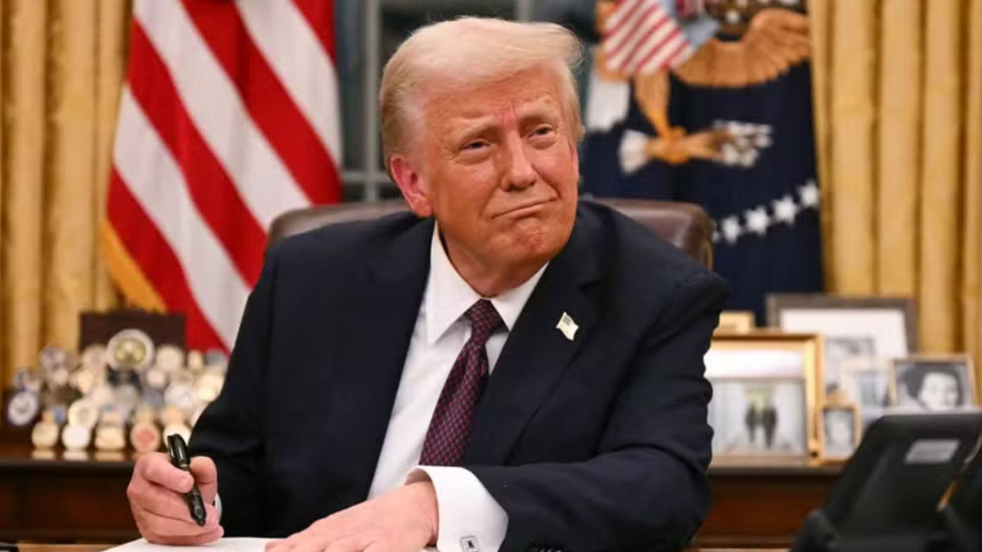 O presidente queria que filhos de imigrantes ilegais e filhos de mulheres sem residência permanente nos EUA não tivessem direito ao privilégio.