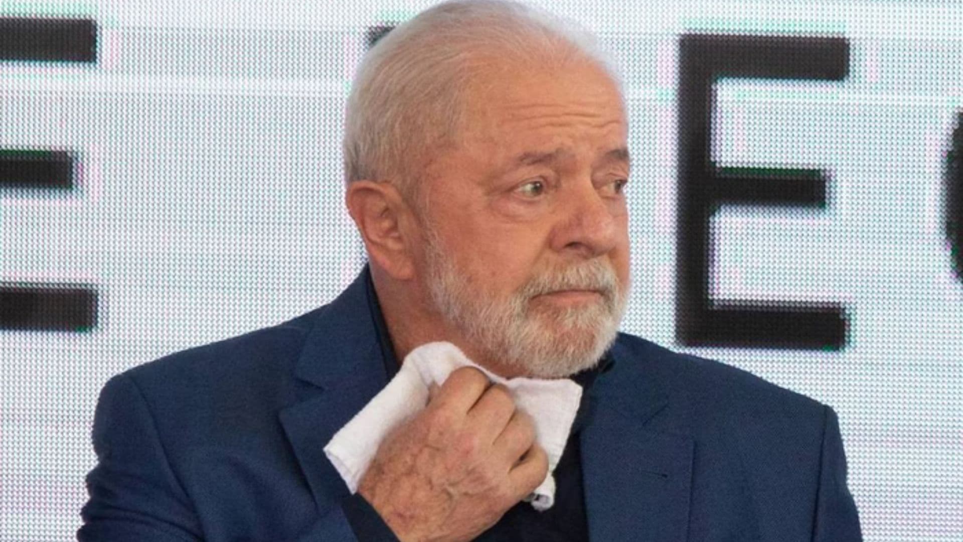 Lula com mão no pescoço, presidente está atrás de Bolsonaro e Tarcísio em ao menos quatro estados.