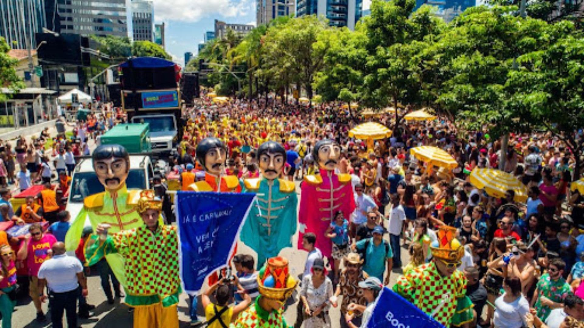 Imagem de um bloquinho de carnaval. Celebração acontecerá este ano no dia 3 de março e não é feriado nacional