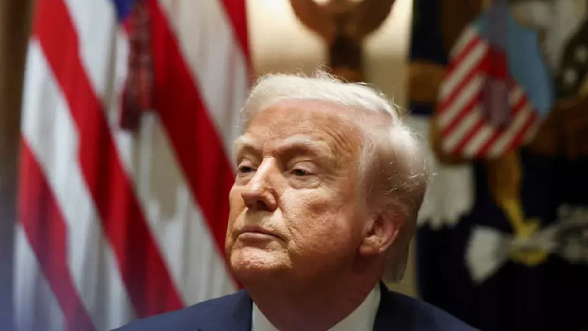 Trump disse que quer anexar Groenlândia em podcast.