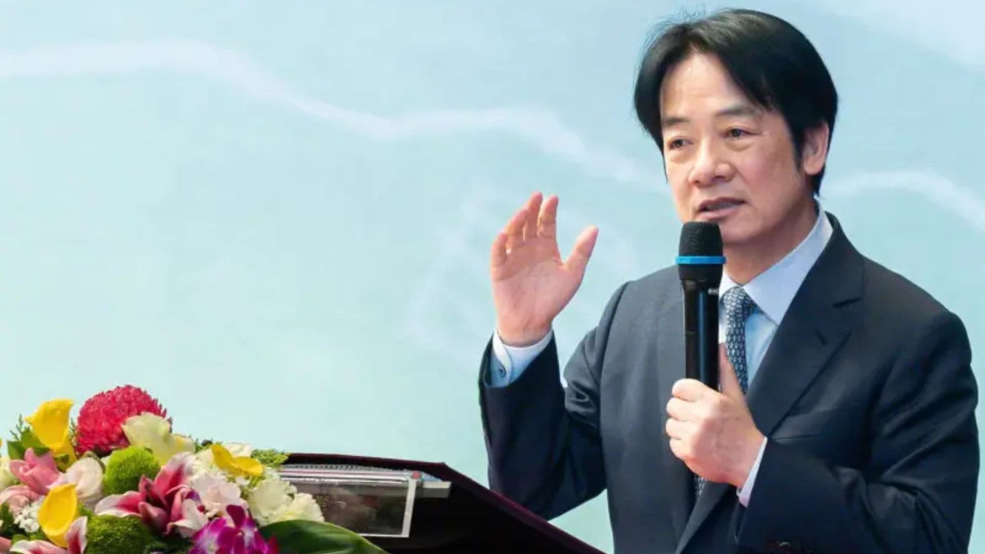 Presidente de Taiwan discursando sobre a segunda guerra mundial.