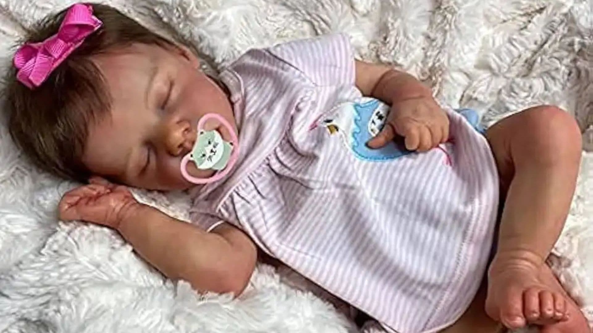 Bebê reborn, mulher tentou conseguir vacina para um desses bonecos realistas em uma UBS