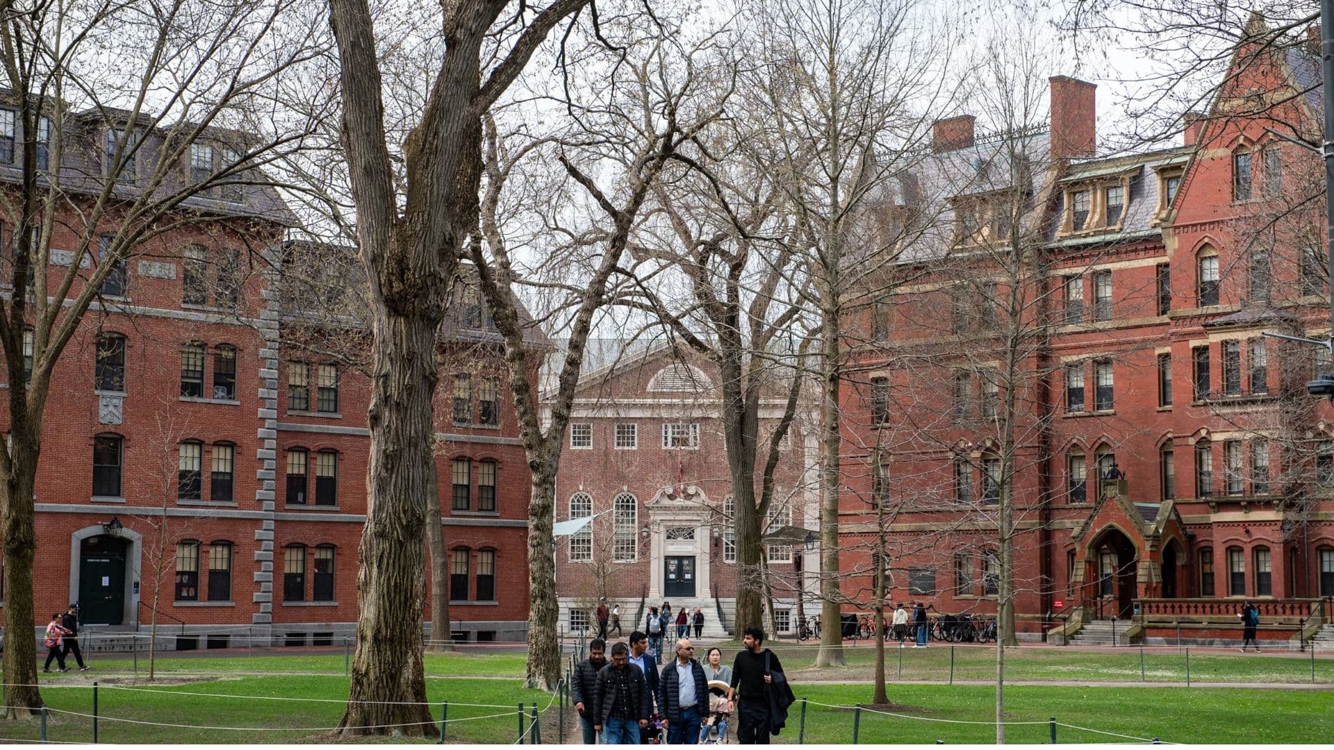 Entenda as polêmicas entre a universidade de Harvard e o governo Trump.
