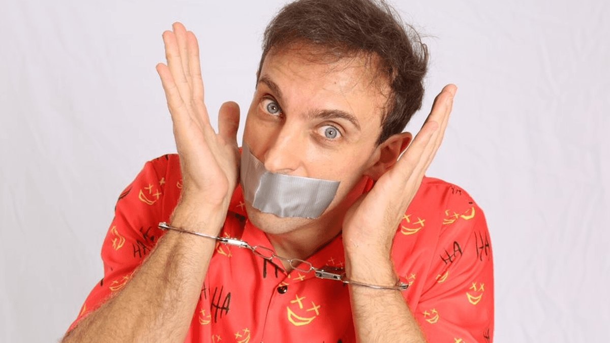 Leo Lins, condenado por liberdade de expressão
