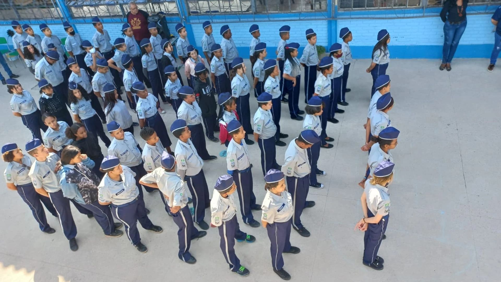 Escola Cívico-militar