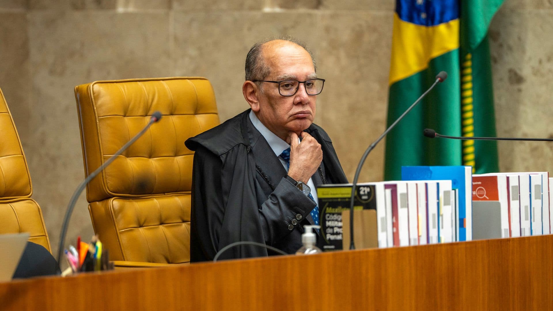 Gilmar Mendes durante sessão no STF.