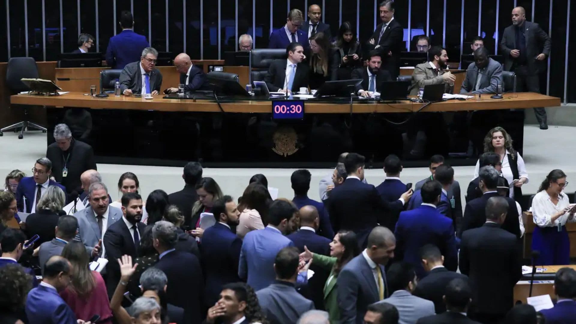Cenas da votação no Congresso Nacional