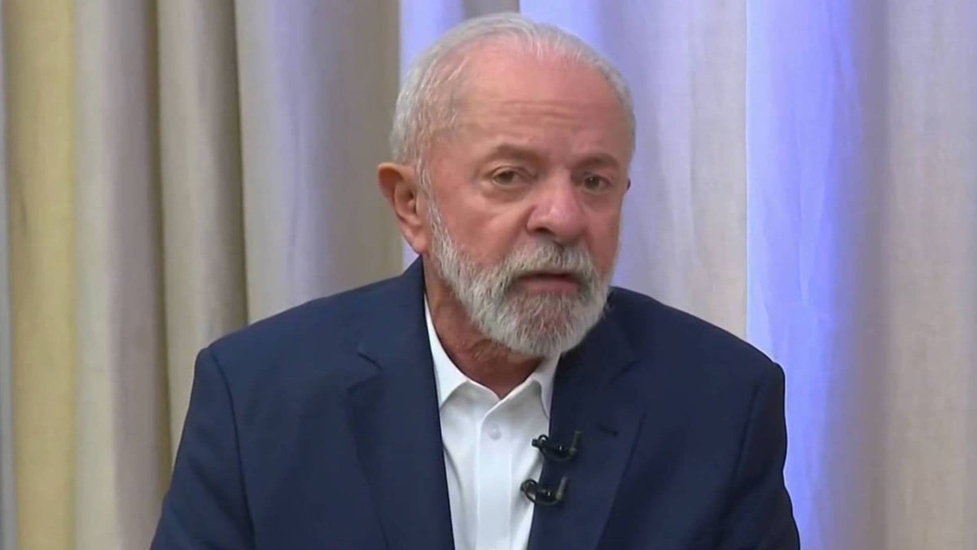 Lula durante entrevista em que defendeu a judicialização da pauta do IOF.