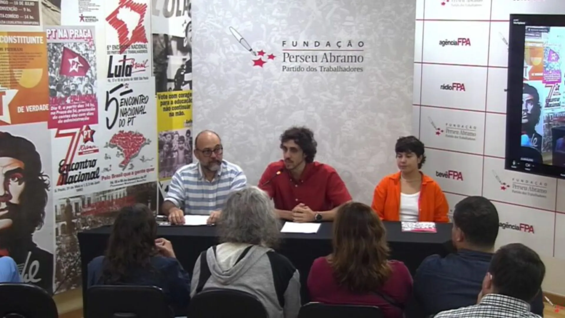 Encontro promovido pela fundação Perseu Abramo