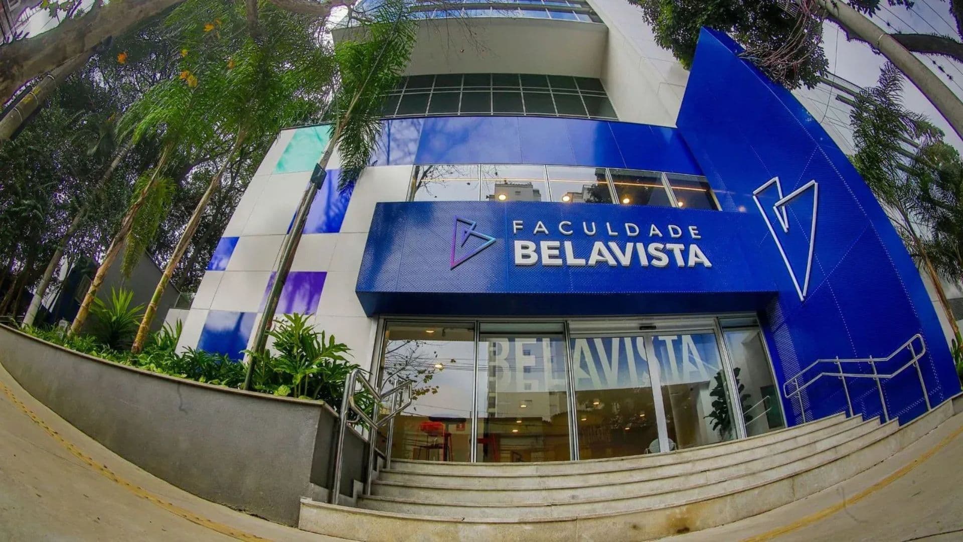 entrada da universidade
