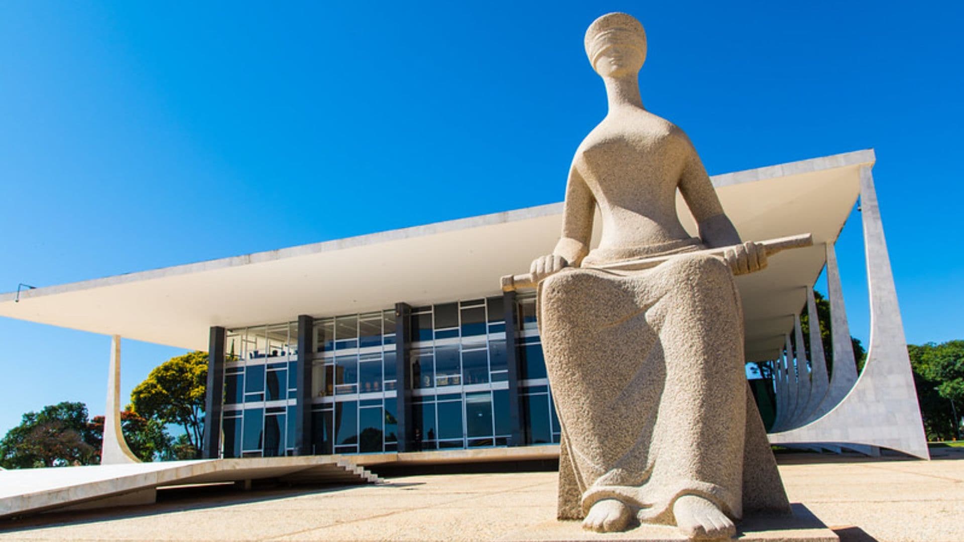 STF divulga nota contra sanções impostas ao Alexandre de Moraes.