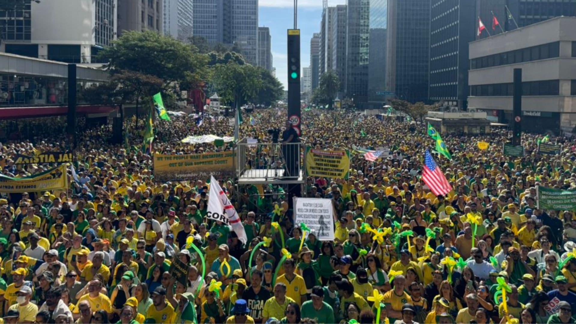 Manifestação do dia 03 de agosto na Avenida Paulista.