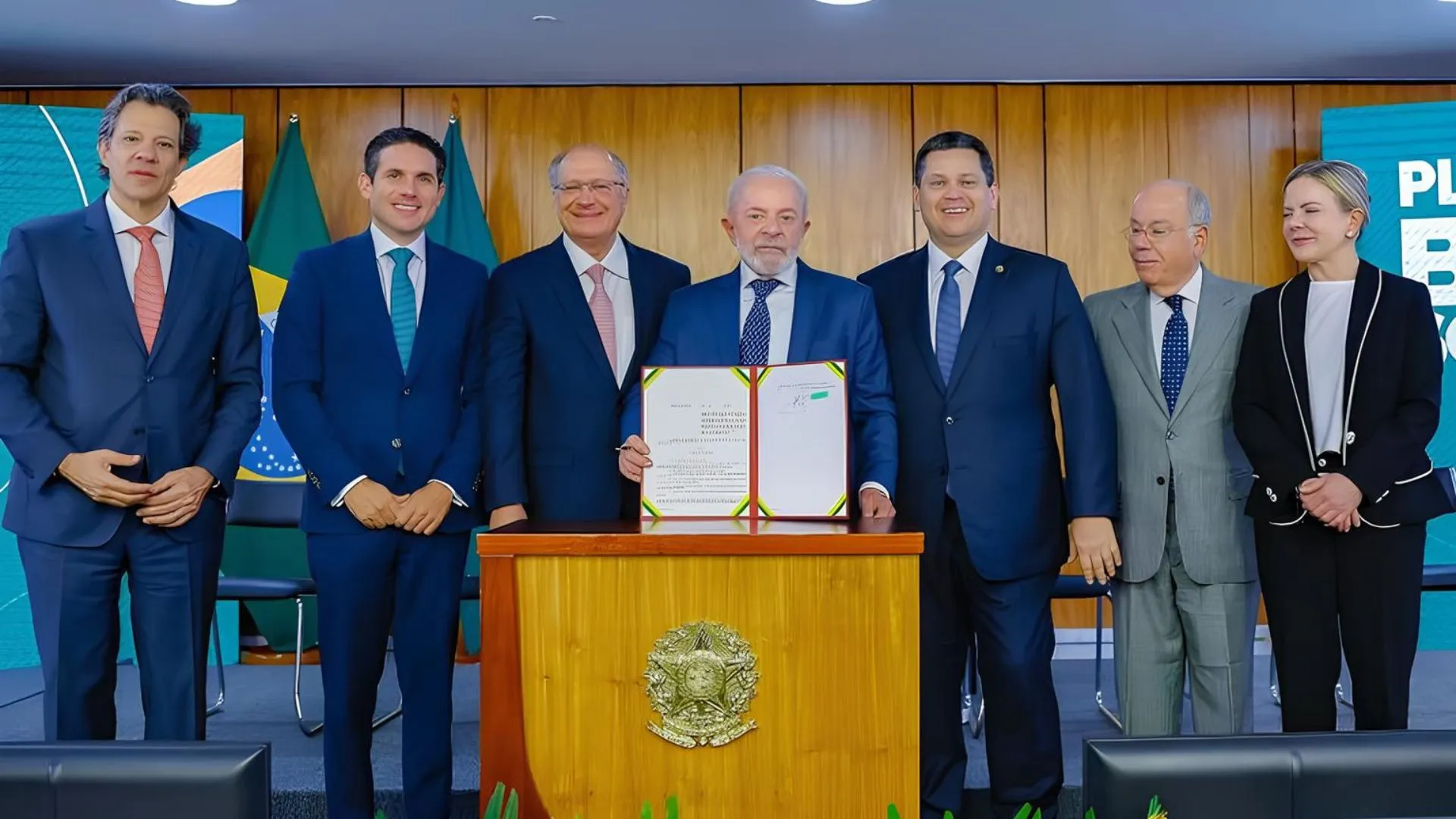 Anúncio da medida provisória Brasil Soberano